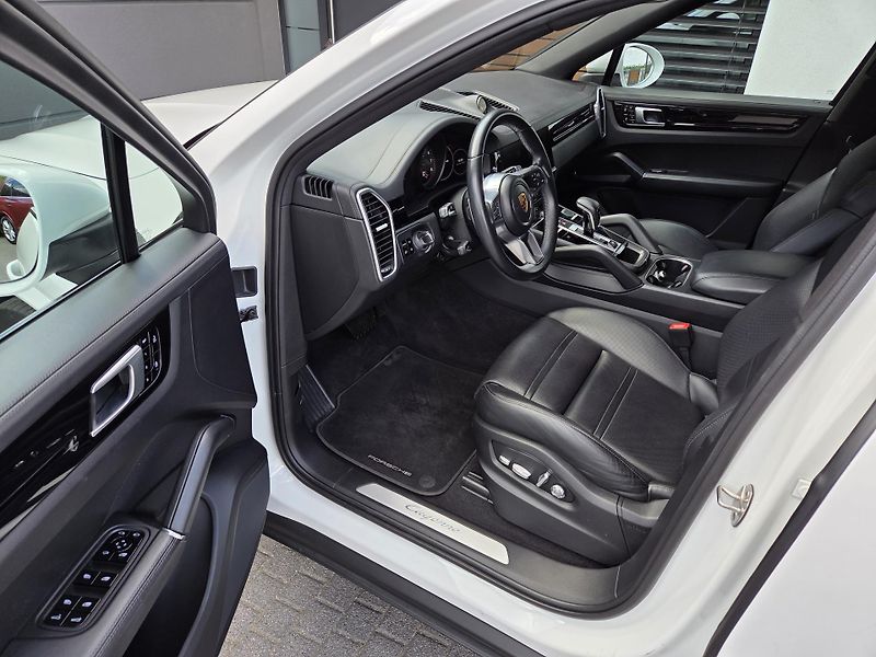 Porsche Cayenne COUPE 250kW ČR 1maj TOPvýbava - fotka 5 z 50