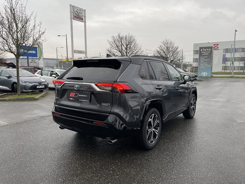 Toyota RAV4 2.5 Plug-in Hybrid ODBĚR 11/26 - fotka 3 z 36