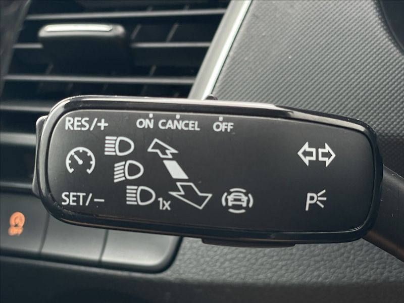 Škoda Fabia 1,0 TSI Combi Ambition Plus - fotka 11 z 24