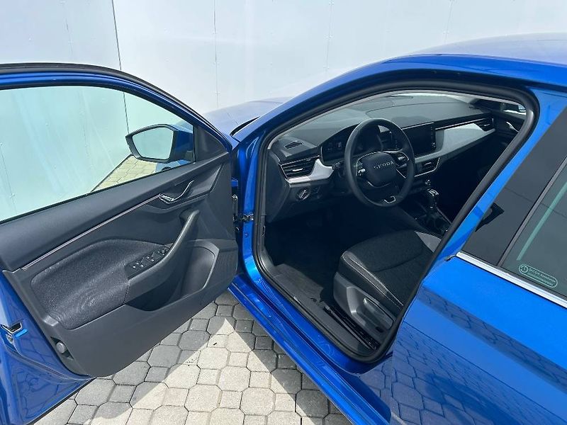Škoda Scala Top Selection 7DSG 1,0TSI - fotka 5 z 24
