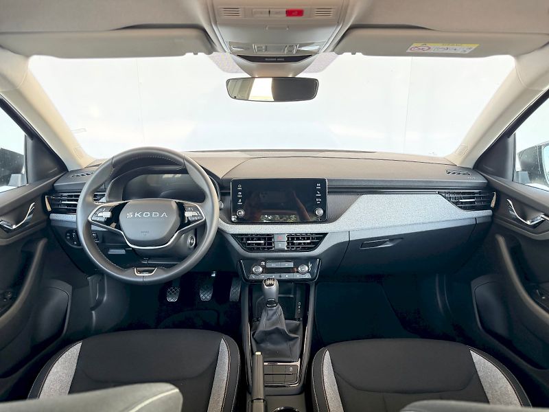 Škoda Scala (2025) Selection 1.0 TSI / 85 kW M6 - fotka 5 z 25