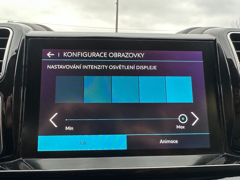 Citroën C5 Aircross 1.5 HDi 96kW/1MAJ/Tempomat - fotka 35 z 38