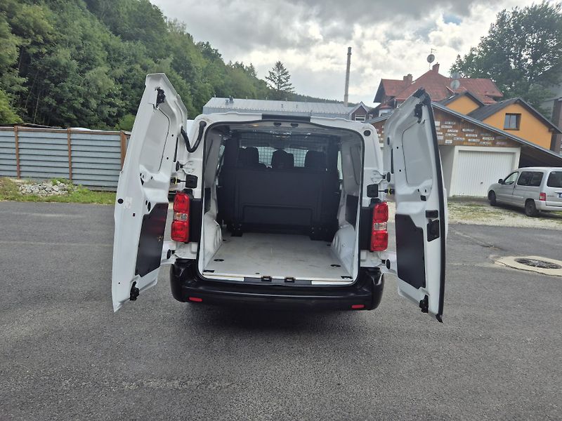 Opel Vivaro E FLEXSPACE L 6 MÍST - fotka 13 z 37