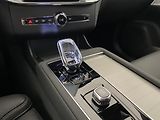 Volvo XC90 (2026) B5 AWD AUT BLACK EDITION PLUS  - náhled 38