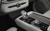 Volvo XC90 (2026) B5 AWD PLUS DARK - náhled 14