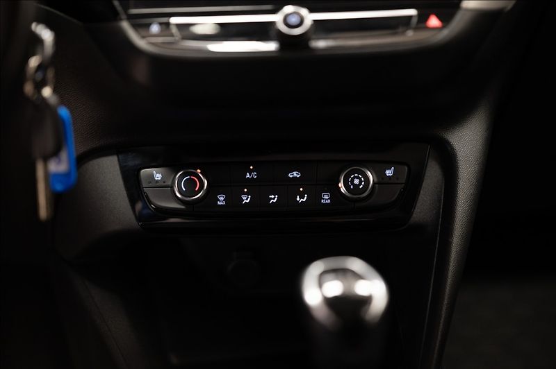 Opel Corsa (2019) 1,2 i KLIMA VÝHŘEV VOLANTU - fotka 22 z 27