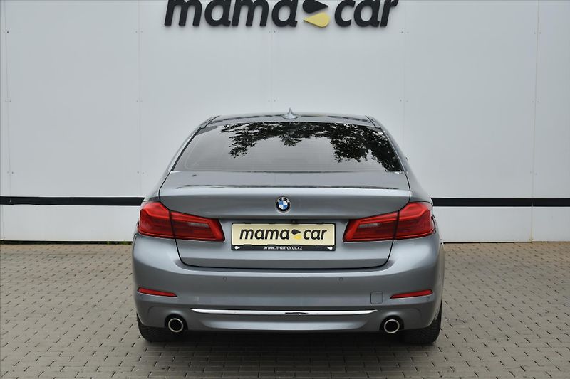 BMW Řada 5 520d xDrive LUXURY NAVI ČR - fotka 6 z 28