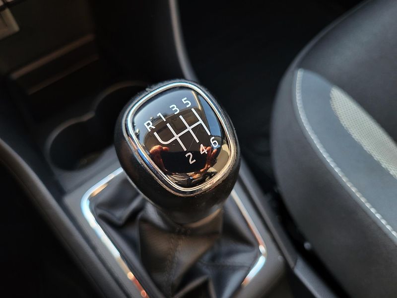 Škoda Rapid 1.0 TSI 81kW AMBITION *ČR - fotka 22 z 43