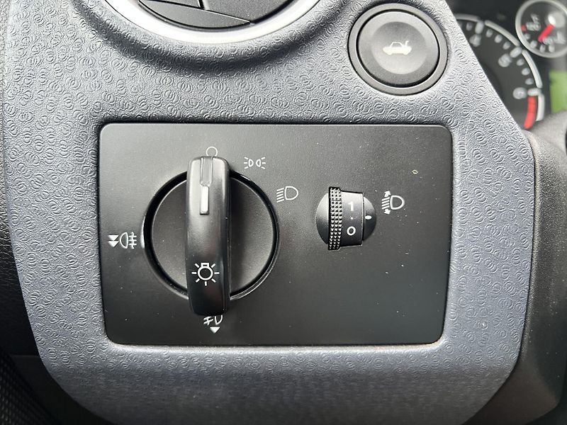 Ford Fusion 1.4i PŮVOD ČR TAŽNÉ KLIMA  - fotka 13 z 37