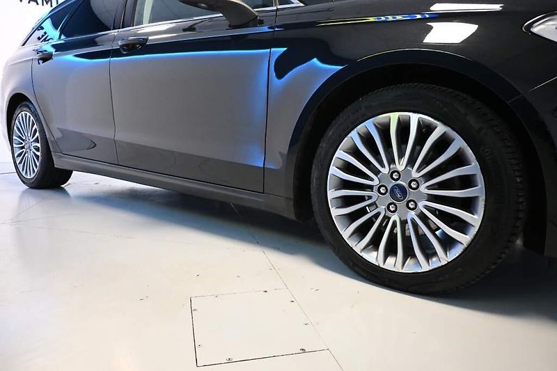 Ford Mondeo (2022) 2.0 LED ACC SONY TITANIUM 8AT - fotka 36 z 38