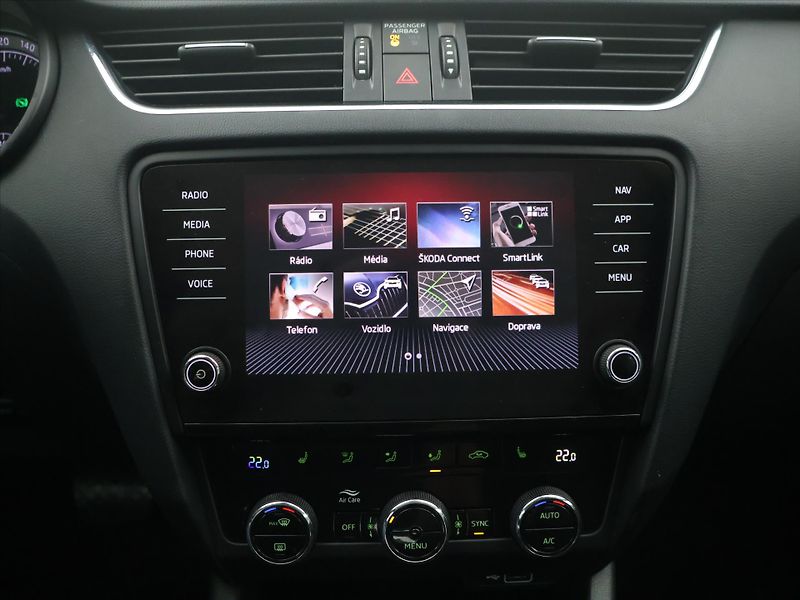 Škoda Octavia 1,5 TSI 110kW DSG Style LED - fotka 18 z 29