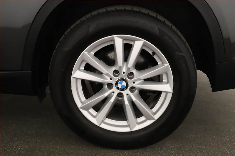BMW X5 (2014) xDrive25d - fotka 18 z 18