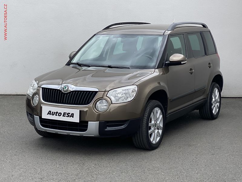 Škoda Yeti (2013) 1.4 TSi, Ambition, TZ, park - fotka 3 z 15