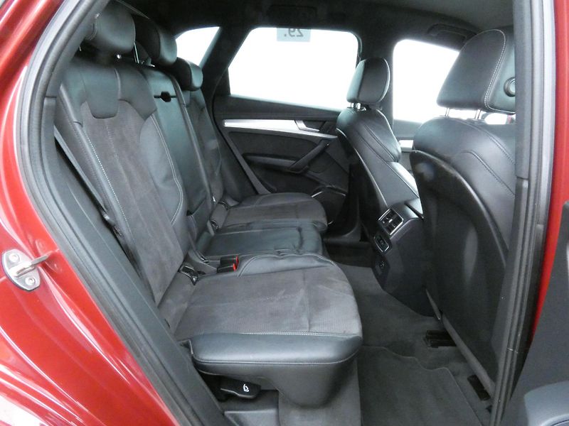 Audi Q5 2.0 TDI 140 KW quattro - fotka 27 z 28