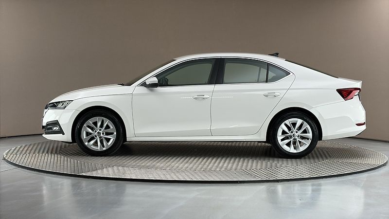 Škoda Octavia 2.0 TDI Style - fotka 4 z 26