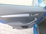 Škoda Karoq (2022) 1.5 TSI / 110 kW / 6MP / AMBIT - náhled 32