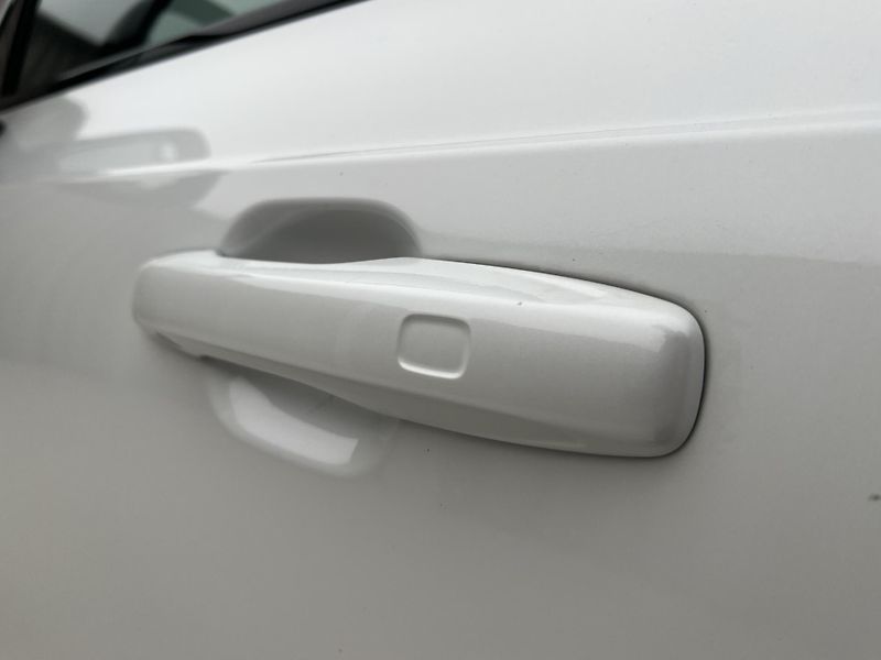 Volvo XC90 T8 RECHARGE PLUS DARK  - fotka 12 z 49