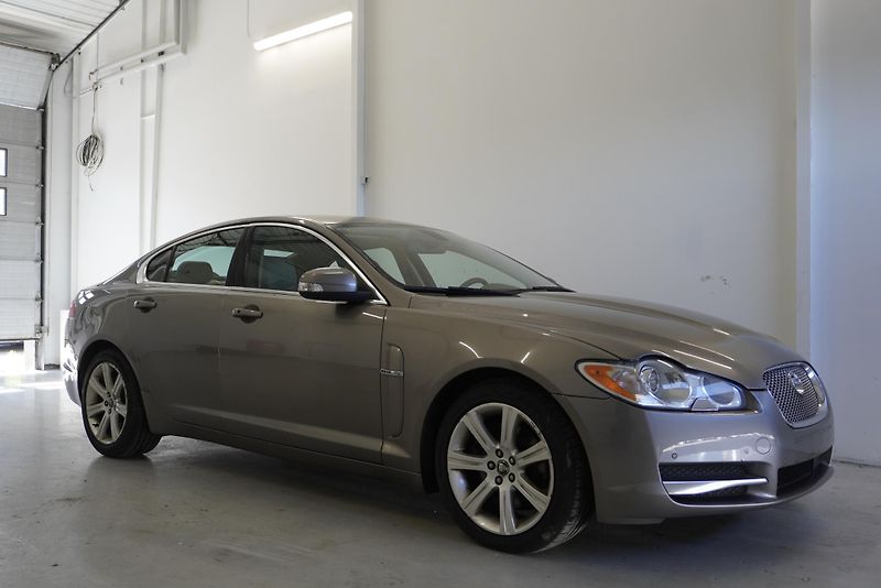 Jaguar XF 4.2 V8 PREMIUM LUXURY - fotka 3 z 29