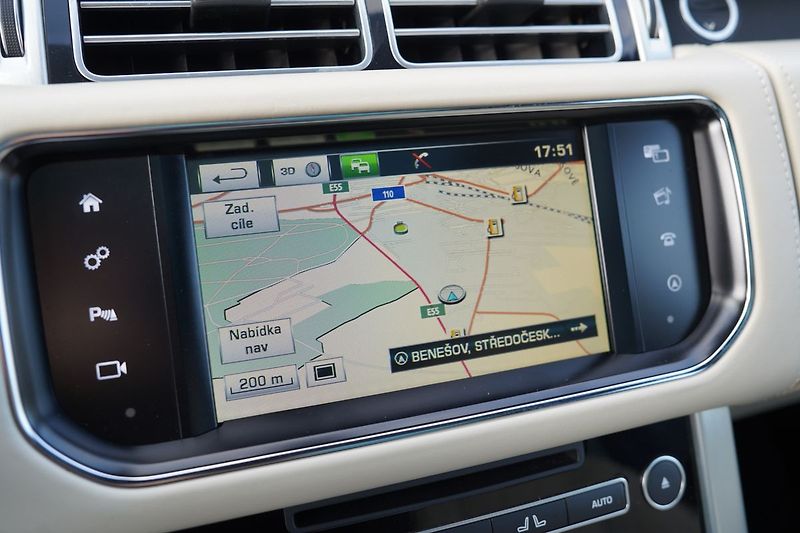 Land Rover Range Rover 4.4 SDV8 LWB  Autobiography - fotka 48 z 53
