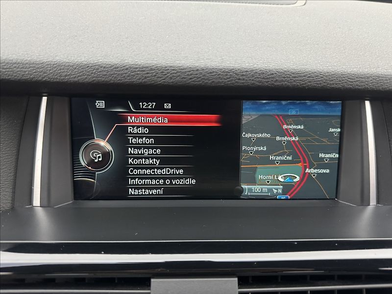 BMW X3 3,0 4X4 M NAVI ROZVODY KAMERA - fotka 18 z 43