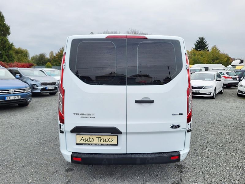 Ford Transit Custom 2.0 EcoBlue mHEV 96kW 6-míst - fotka 37 z 45