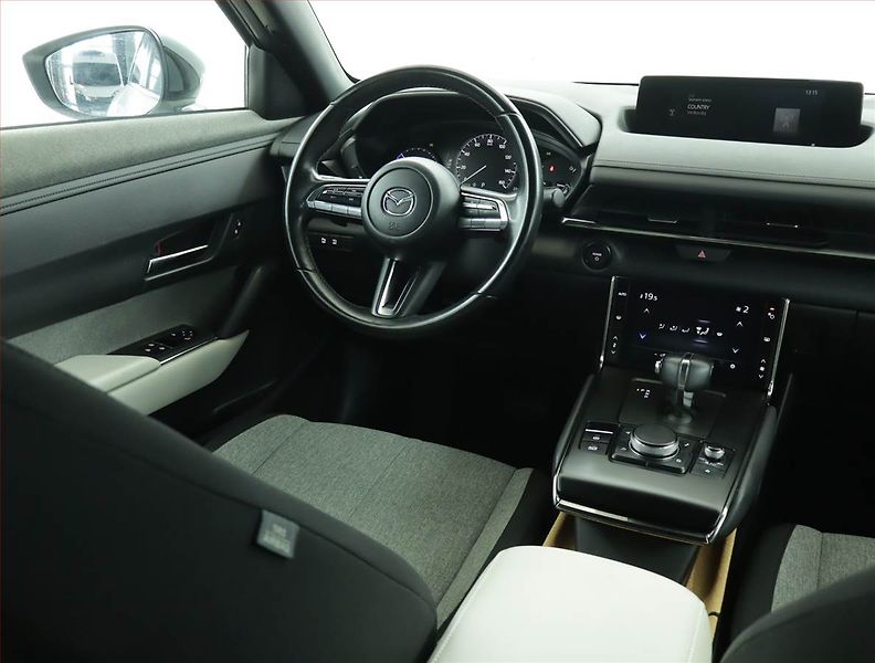 Mazda MX-30 (2022) e-Skyactiv, SoH 91%, Automat - fotka 7 z 19