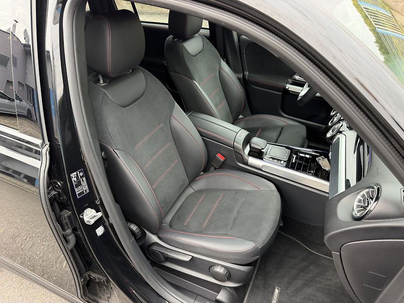 Mercedes-Benz GLB 200D AMG LINE automat závěs  - fotka 20 z 23