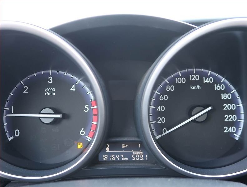 Mazda 3 (2013) 1.6 DI Turbo, nová STK - fotka 11 z 16