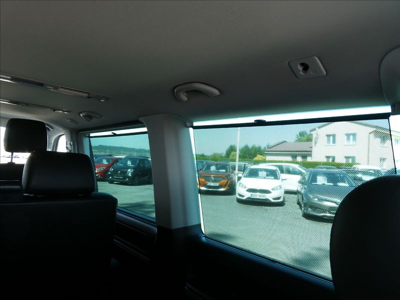 Volkswagen Multivan 2,0 TDi DSG Highline,1.majitel - fotka 21 z 50
