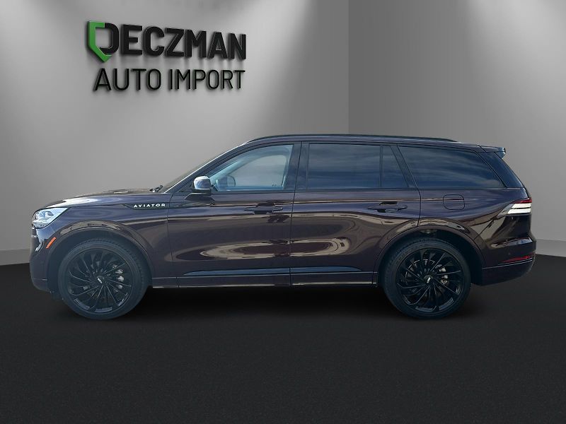 Lincoln Aviator (2024) - fotka 8 z 38