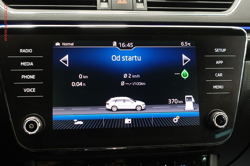 Škoda Superb (2017) 2.0TDi, DSG, bixen, kůže - fotka 18 z 24
