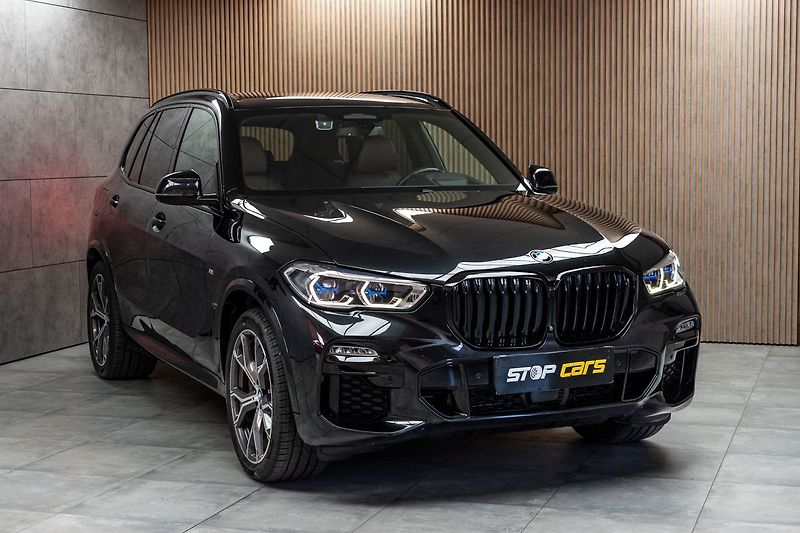 BMW X5 xDrive30d ///M*TAŽNÉ*LASER*ČR* - fotka 3 z 52