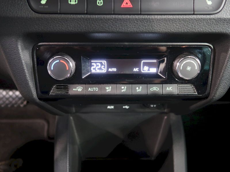 Škoda Fabia (2016) STYLE 1.2TSI 81KW DSG - fotka 27 z 37