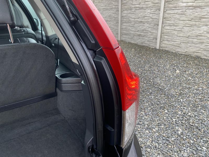 Volvo XC90 2.5TDi D5 200PS 7M 196000KM 1A - fotka 117 z 161