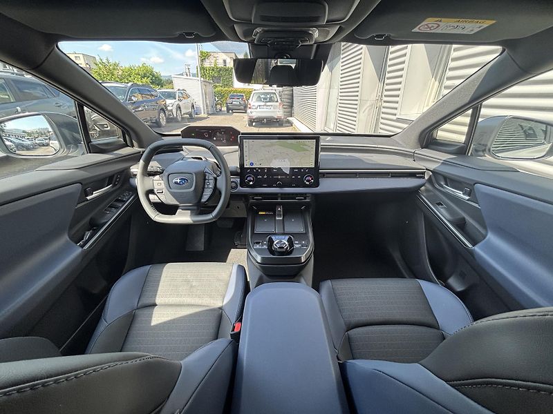 Subaru Solterra (2026) Touring 73 kWh AWD 252 kW - fotka 37 z 74