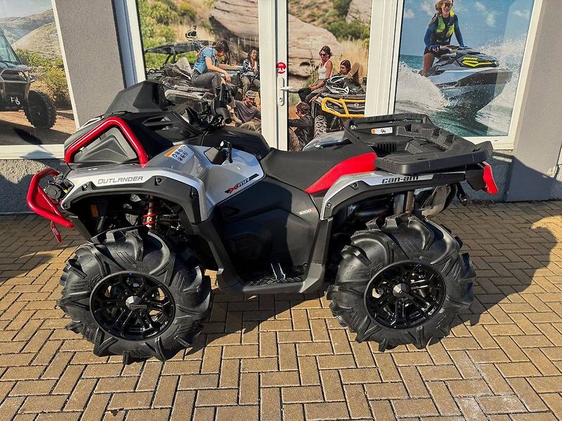 Can-Am Outlander 1000R XMR (2025) INT model 2025 - fotka 2 z 8