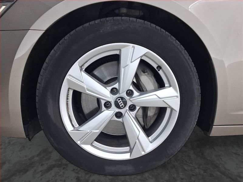 Audi A6 (2020) 45 TDI - fotka 15 z 29