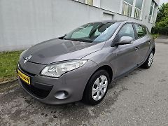 Renault Mégane (2010) 1.6i , KLIMA - fotografie inzerátu
