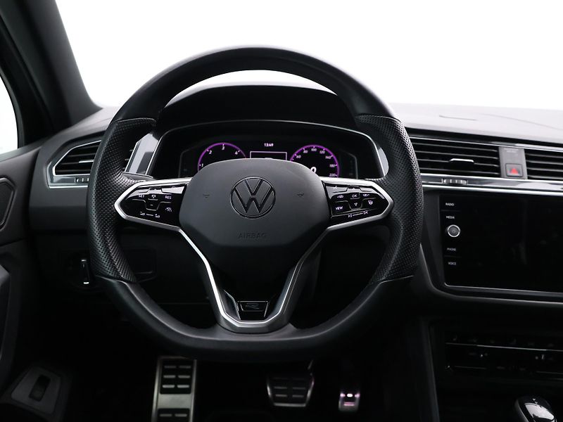 Volkswagen Tiguan 2.0 TDI 110kW DSG 4x4 R-Line D - fotka 16 z 33