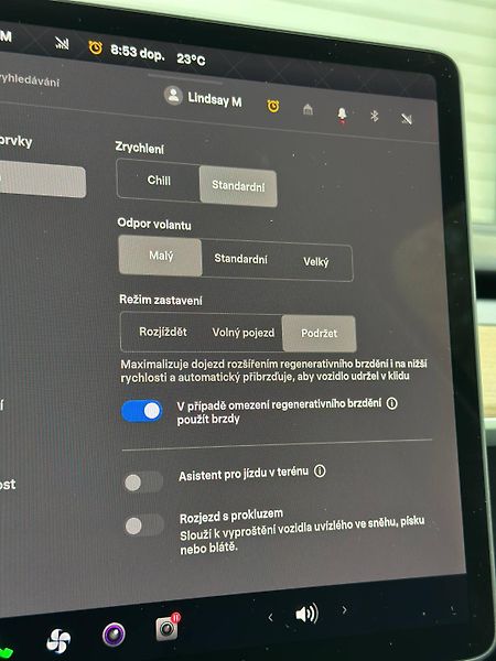 Tesla Model Y (2023) LONG RANGE DUAL MOTOR AWD 2023 - fotka 19 z 28