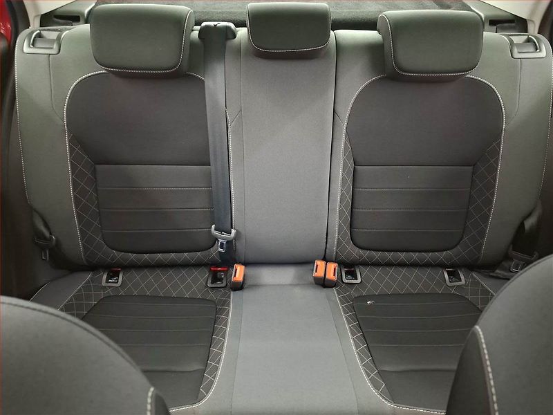 Škoda Fabia (2020) 1.0, ČR,1.maj, Park. senzory - fotka 10 z 15