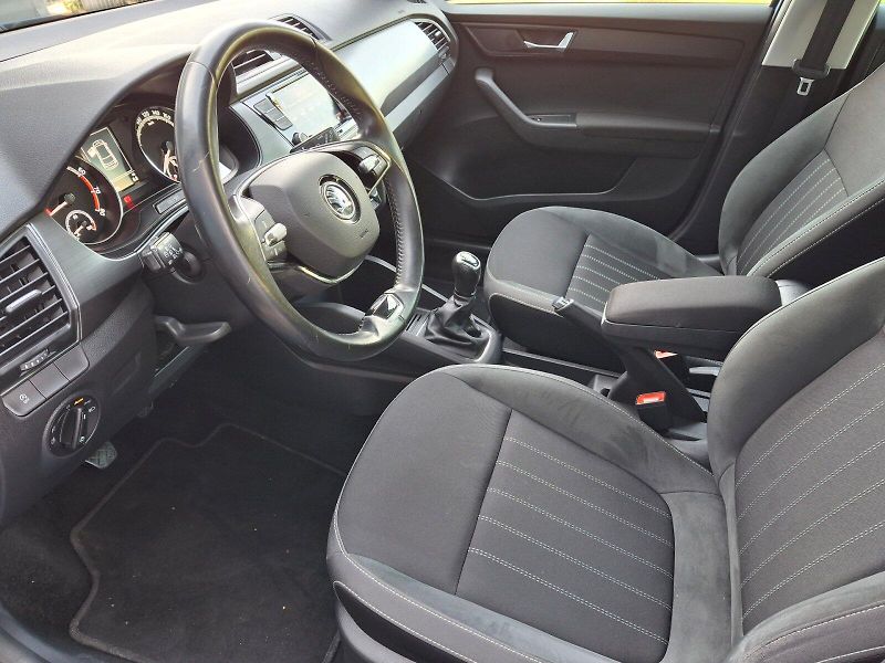 Škoda Fabia (2021) Style Plus 1,0TSi 70kW - fotka 6 z 32