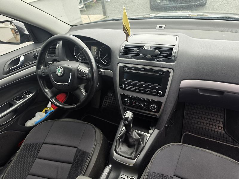Škoda Octavia 1.6 TDI  - fotka 9 z 11