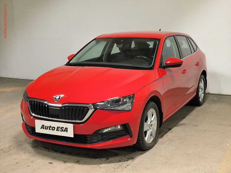 Škoda Scala (2020) 1.6 TDi, Ambition, DSG - fotka 3 z 17