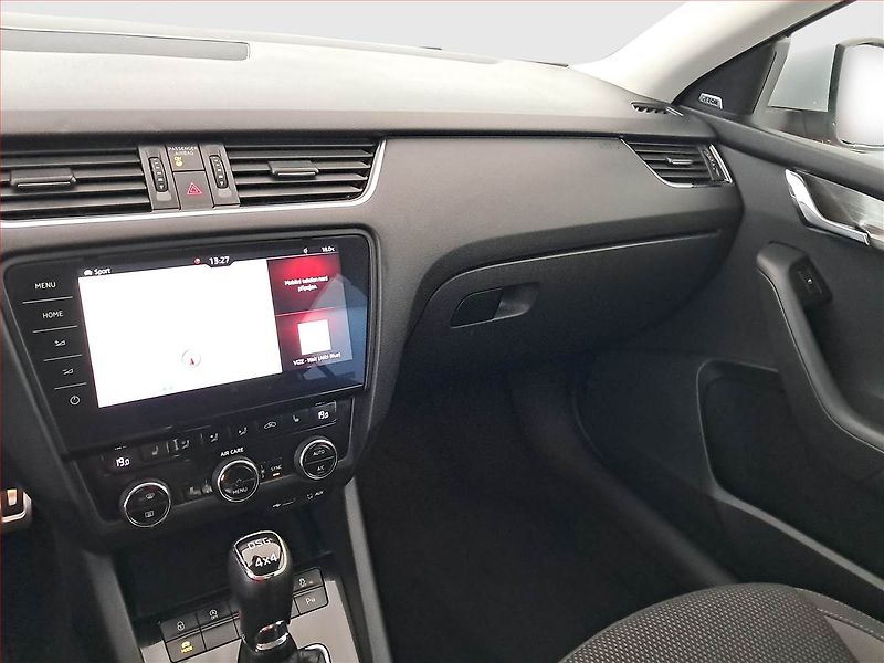 Škoda Octavia (2017) 2.0 TDI, Automat, Navi - fotka 13 z 18