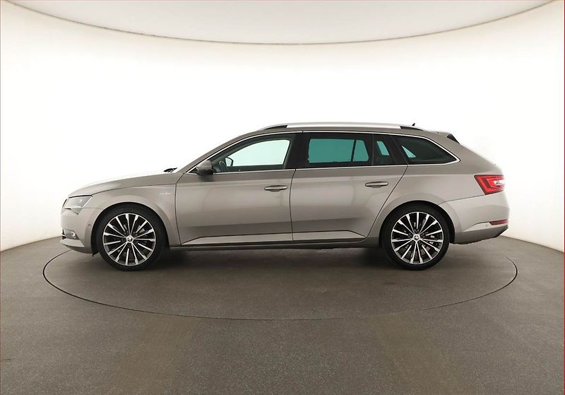 Škoda Superb (2016) Laurin&Klement 2.0 TDI - fotka 3 z 20