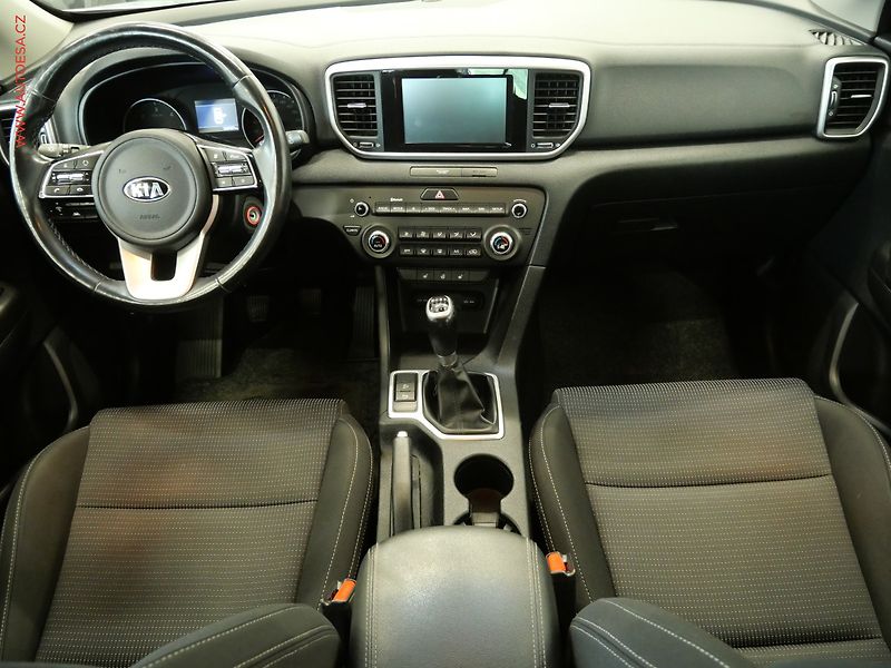 Kia Sportage (2018) 1.6 CRDi - fotka 8 z 25