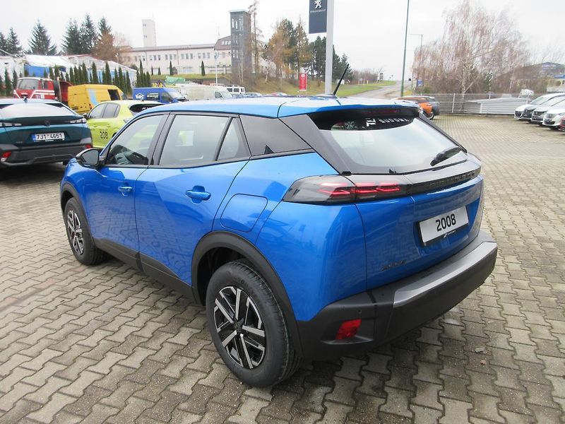 Peugeot 2008 STYLE PureTech 100 k MAN6  - fotka 8 z 34