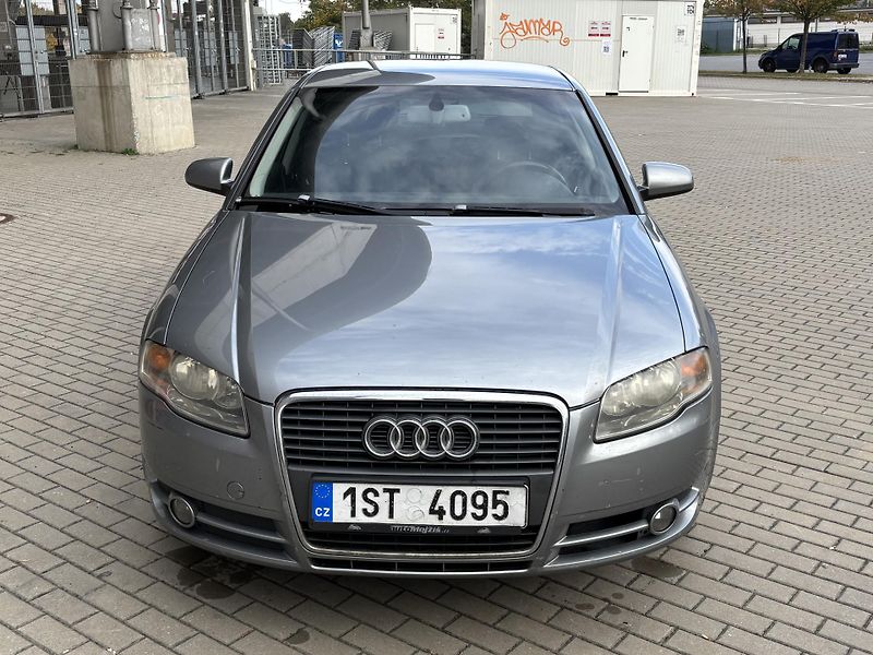 Audi A4 Avant (2005) 1.9TDI, 85kw, Nova STK - fotka 11 z 19