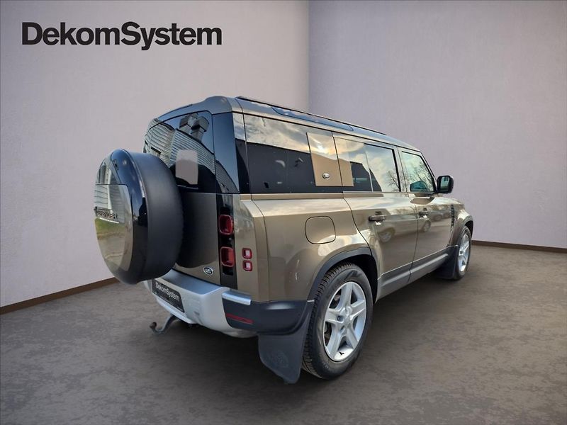 Land Rover Defender 3,0 110 3,0 D200 SE - fotka 3 z 18